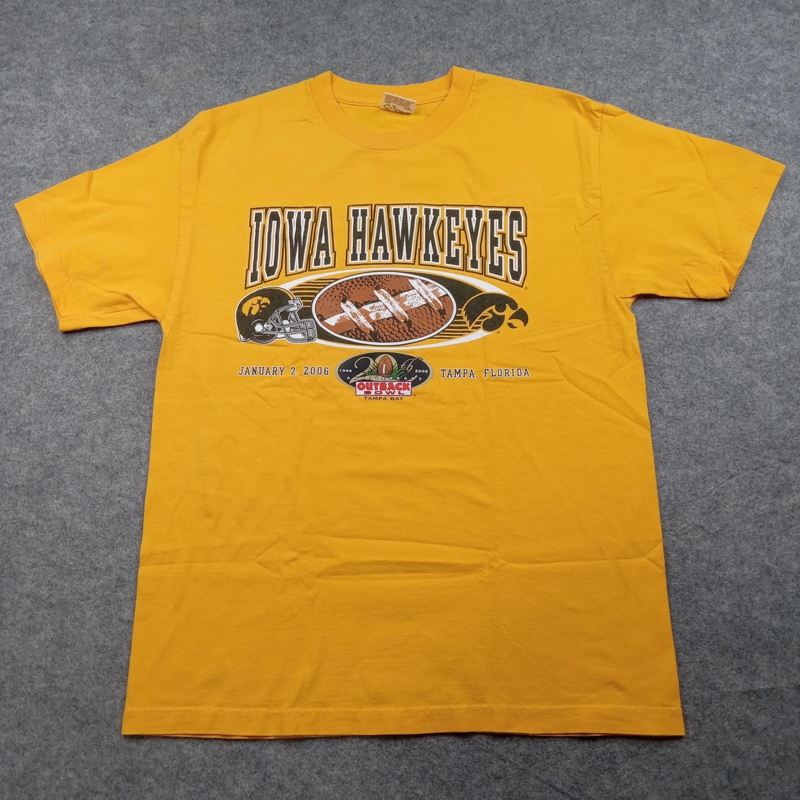 Iowa Hawkeyes Shirt Mens Large Gold Ncaa College Football Outback Bowl 2006